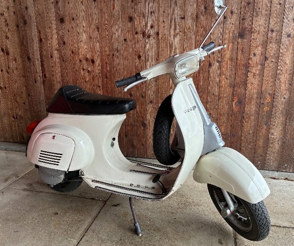 Vespa 50 Spezial mit prosimo Elektroantrieb – Frontansicht mit neuem Radnabenmotor