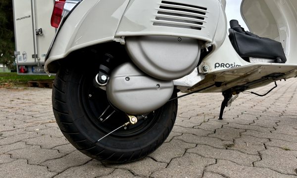 Vespa 125 PV-ET3 1980 VMA2T-020 e-vespa by prosimo - 15
