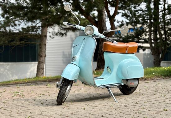 Vespa 50 V5A1T-174 e-vespa by prosimo - 1 (1) Vespa 50 V5A1T-174