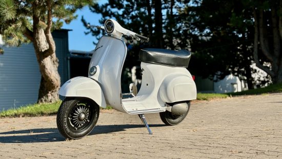 Vespa 50 V5A1T-631
