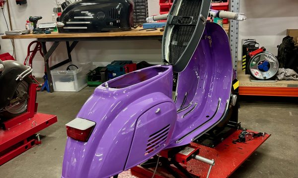 Vespa 50 V5A1T-932 e-vespa by prosimo - 2