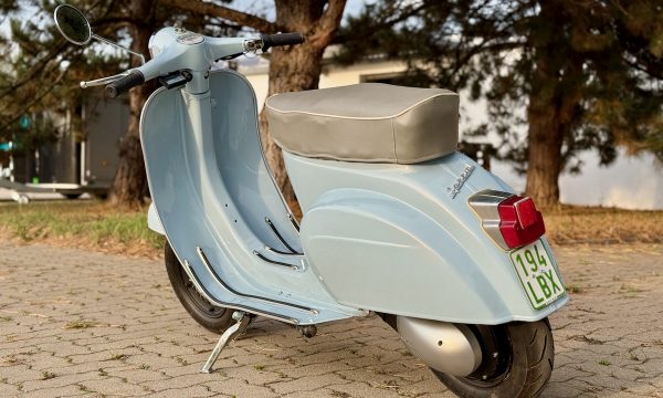 Vespa 50 V5A2T-858 e-vespa by prosimo - 6
