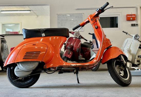 Vespa 50N V5A1T-808 e-vespa by prosimo - 1 Vespa 50N V5A1T-808 e-vespa by prosimo - 1