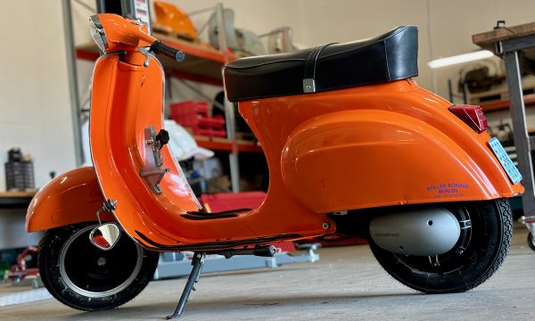 Vespa 50N V5A1T-808 e-vespa by prosimo - 3 Vespa 50N V5A1T-808 e-vespa by prosimo - 3