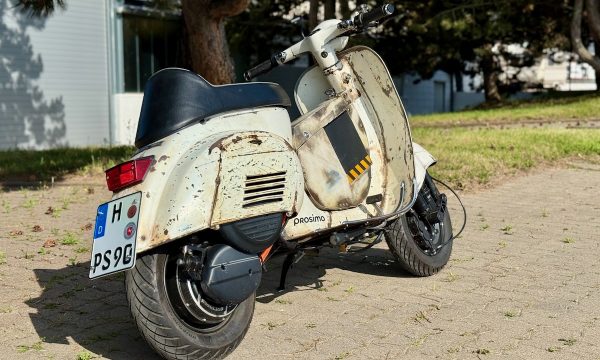 Vespa 50s V5SA1T-804 Voltracer e-vespa by prosimo - 17