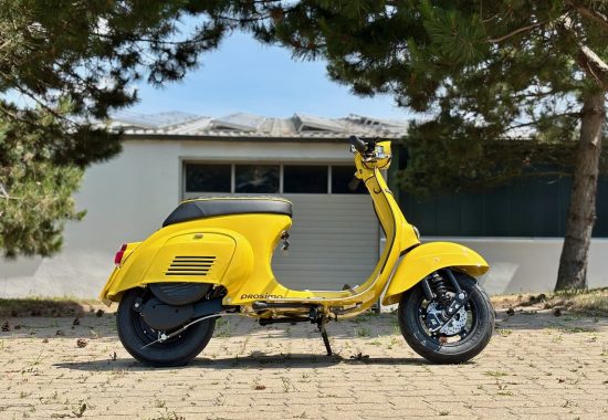 prosimo Elektro Vespa Vespa 50s V5SA1T-136 yellow banana