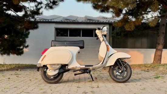 Vespa PK50XL-V5S2T-000-e-vespa-by-prosimo - 1