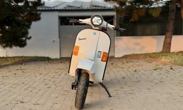 Vespa PK50XL-V5S2T-000-e-vespa-by-prosimo - 12