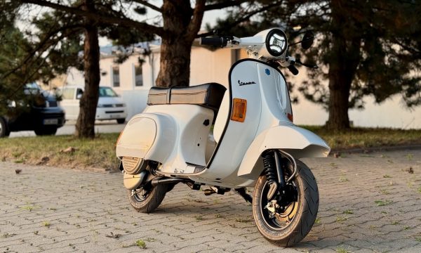 Vespa PK50XL-V5S2T-000-e-vespa-by-prosimo - 2