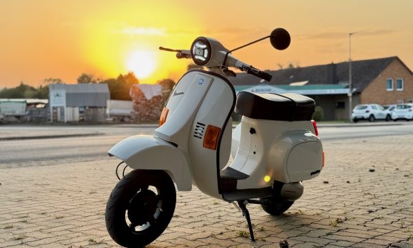 Vespa PK50XL-V5S2T-000-e-vespa-by-prosimo - 9