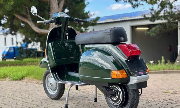 Vespa PX80 V8X1T-300-e-vespa-by-prosimo - 22 Vespa PX80 V8X1T-300-e-vespa-by-prosimo - 22