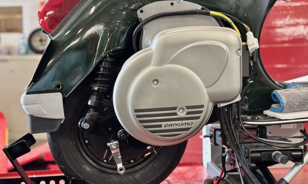 Vespa PX80 V8X1T-300-e-vespa-by-prosimo - 5 Vespa PX80 V8X1T-300-e-vespa-by-prosimo - 5
