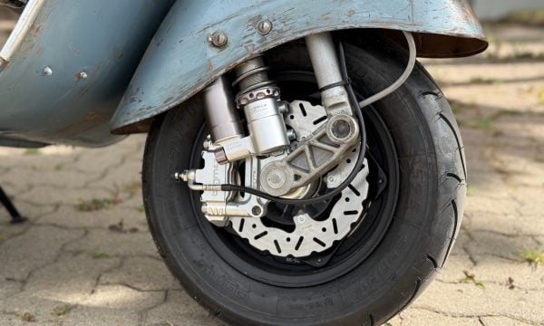 Vespa 125 VNB1T-130 - 4 Vespa 125 VNB1T-130 - 4