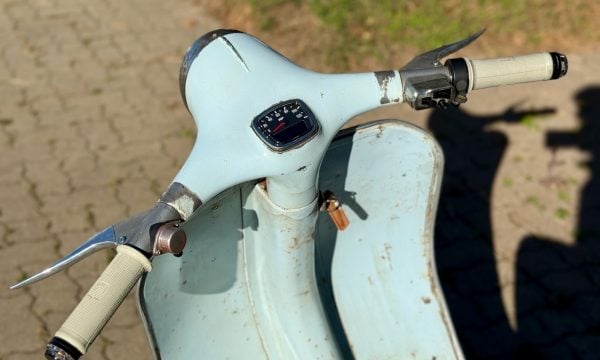 Vespa 125 VNB6T-015 - 10 Vespa 125 VNB6T-015 - 10