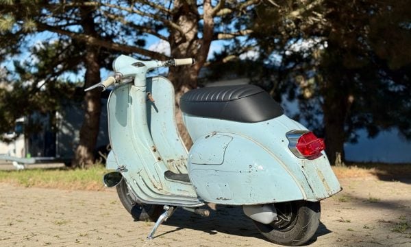 Vespa 125 VNB6T-015 - 9 Vespa 125 VNB6T-015 - 9