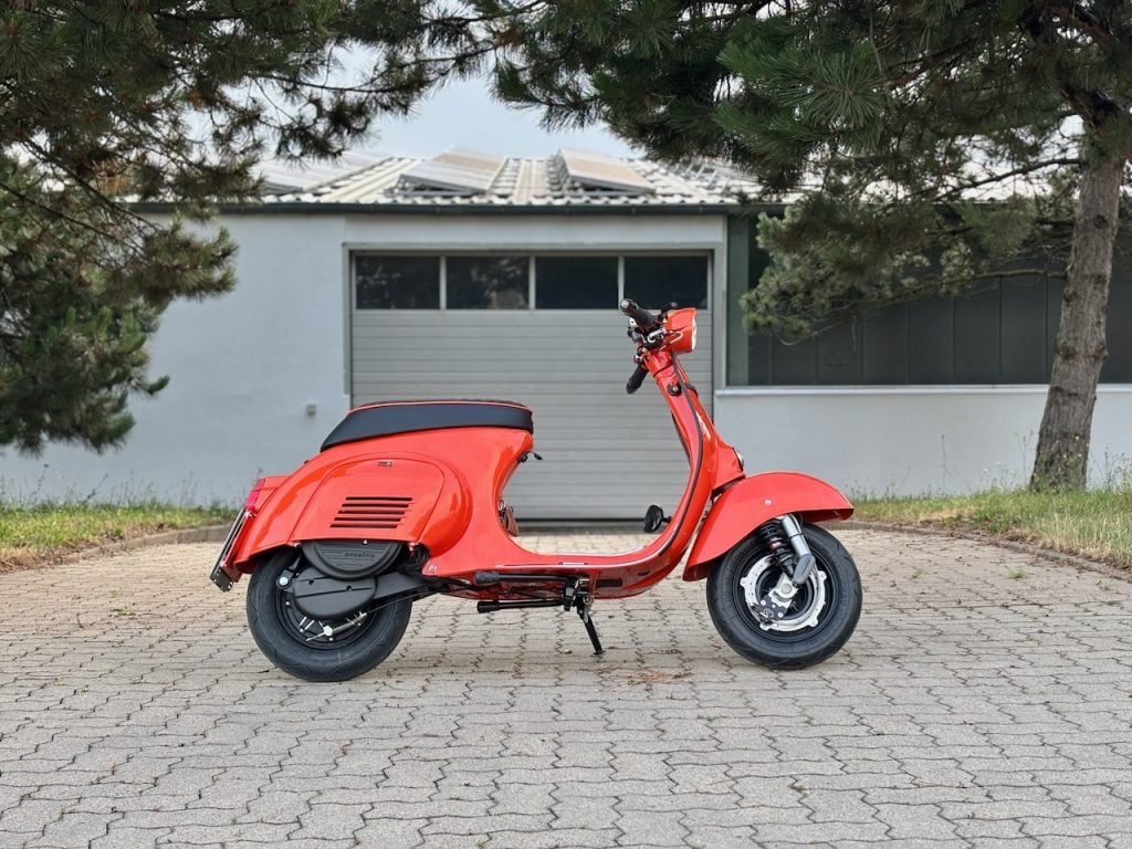 prosimo E-Vespa Vespa 50s V5SA1T-135 orange Jasmino