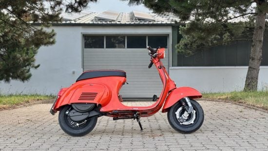 prosimo E-Vespa Vespa 50s V5SA1T-135 orange Jasmino