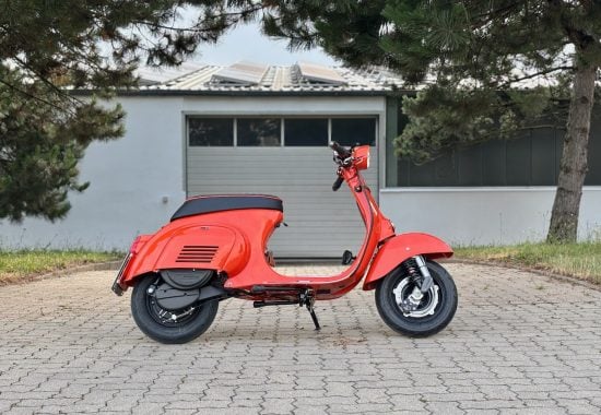 prosimo E-Vespa Vespa 50s V5SA1T-135 orange Jasmino