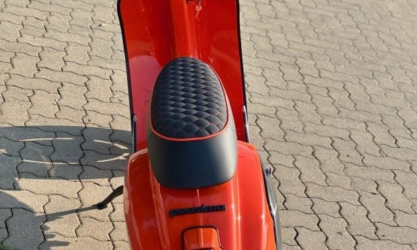 Vespa 50s V5SA1T-135 orange Jasmino - 6 Vespa 50s V5SA1T-135 orange Jasmino - 6