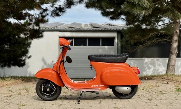 Vespa 50s V5SA1T-138 orange Nossol - 6 Vespa 50s V5SA1T-138 orange Nossol - 6