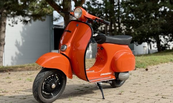 Vespa 50s V5SA1T-138 orange Nossol - 7 Vespa 50s V5SA1T-138 orange Nossol - 7