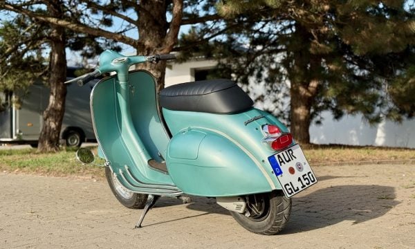 Vespa GL VGLA1T-026 - 11 Vespa GL VGLA1T-026 - 11