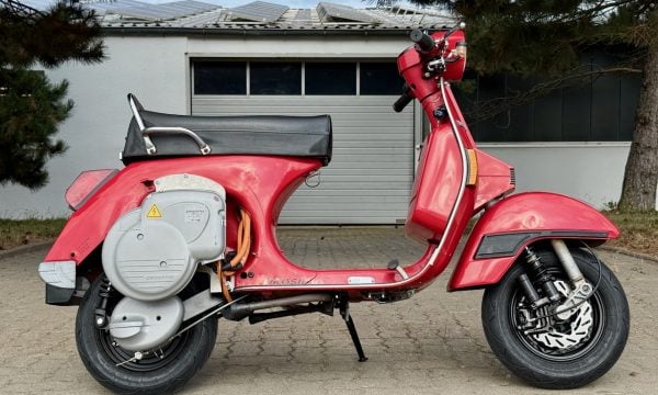 Vespa P200E VSX1T-348 - 7