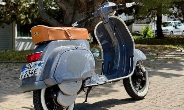 Vespa PK50s V5X2T-002 - 6 Vespa PK50s V5X2T-002 - 6